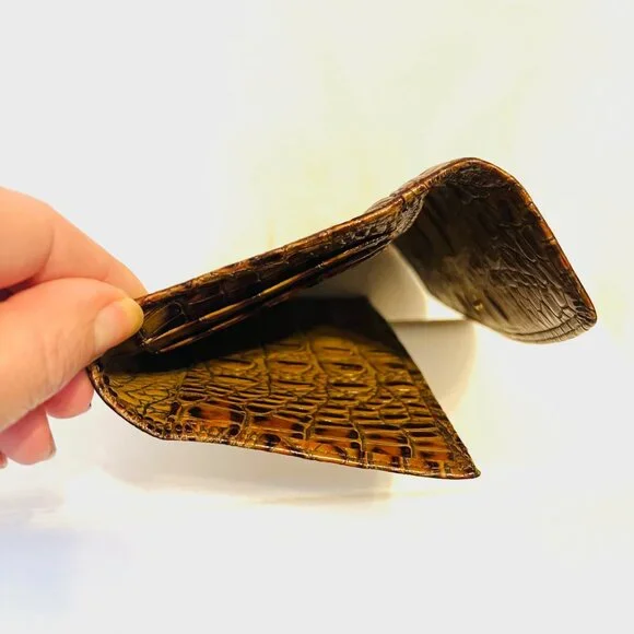 Brahmin Colette Croc Embossed Melbourne Leather-Vintage-Tri Fold Wallet/CheckBk - Picture 11 of 14